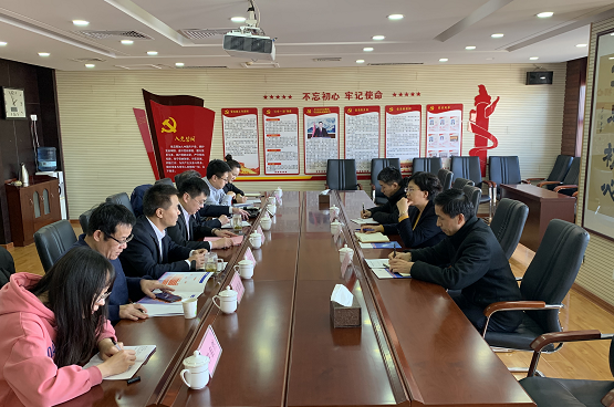 張波一(yī)行(xíng)到(dào)聯系服務點調研行(xíng)業(yè)協會(huì)工(gōng)作(zuò)